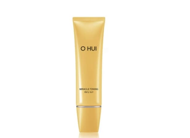 Kem Chống Nắng OHUI Miracle Toning Daily Sun 50ml